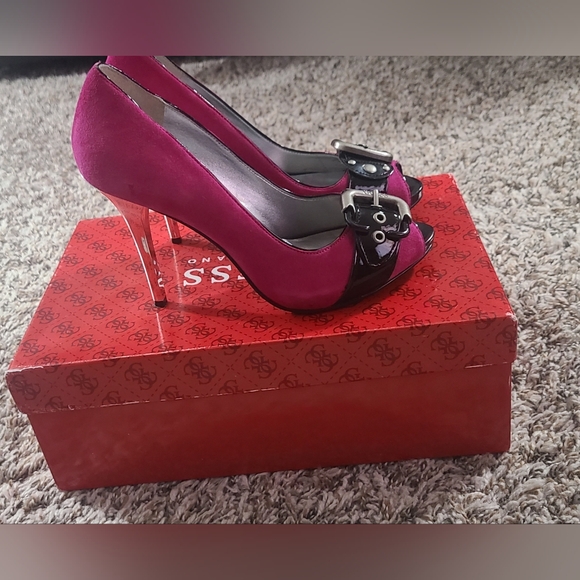 Guess Women's Peep Toe Heels - Pink and Black Heels NWOT Size 6 - Picture 6 of 10